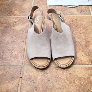 Great pair of platforms